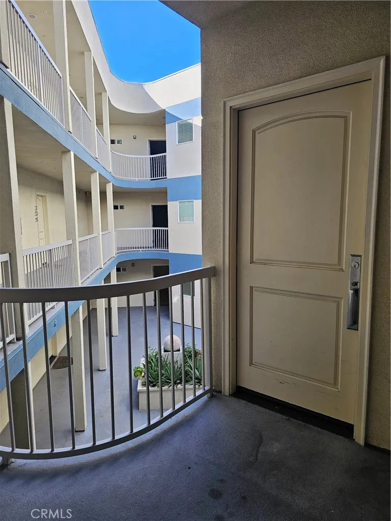 Additional image 36 of 214 S Alexandria Ave Unit 203, Los Angeles, CA 90004