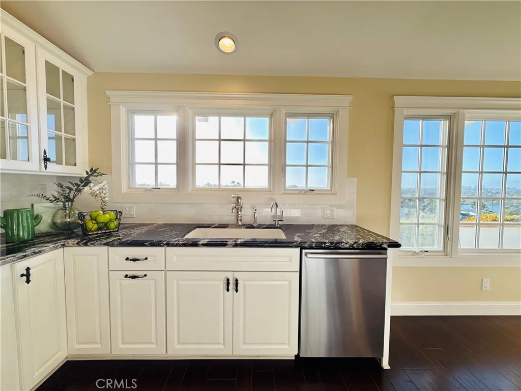 Additional image 20 of 2839 Carob Street, Newport Beach, CA 92660