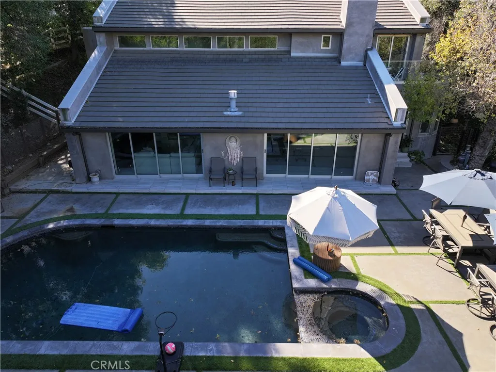 22 Round Up Rd, Bell Canyon, CA 91307