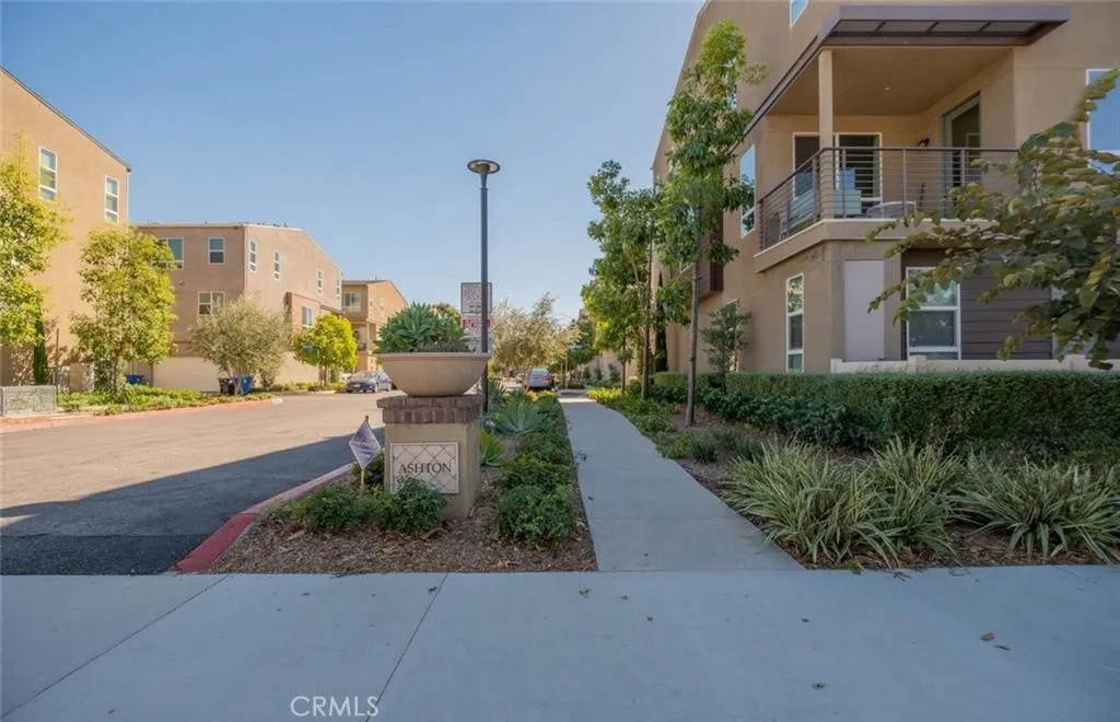 Property image for 20625 Desert Ash Ln, Winnetka, CA 91306