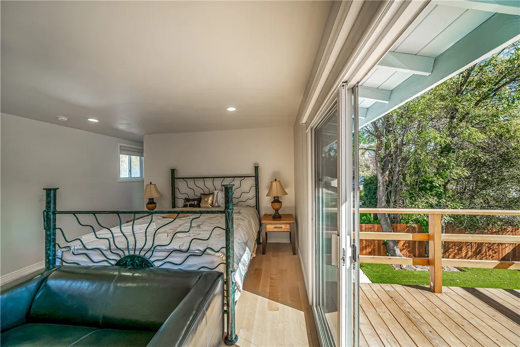 Additional image 24 of 23230 Ladrillo, Woodland Hills, CA 91367