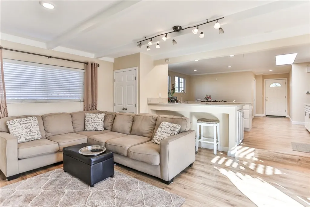 Additional image 10 of 15061 Drake Ln, Huntington Beach, CA 92647