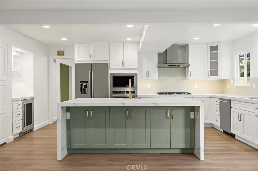 Additional image 4 of 20152 Redlands Drive, Newport Beach, CA 92660