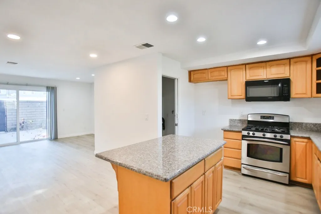 Additional image 4 of 7114 Santa Isabel Circle, Buena Park, CA 90620