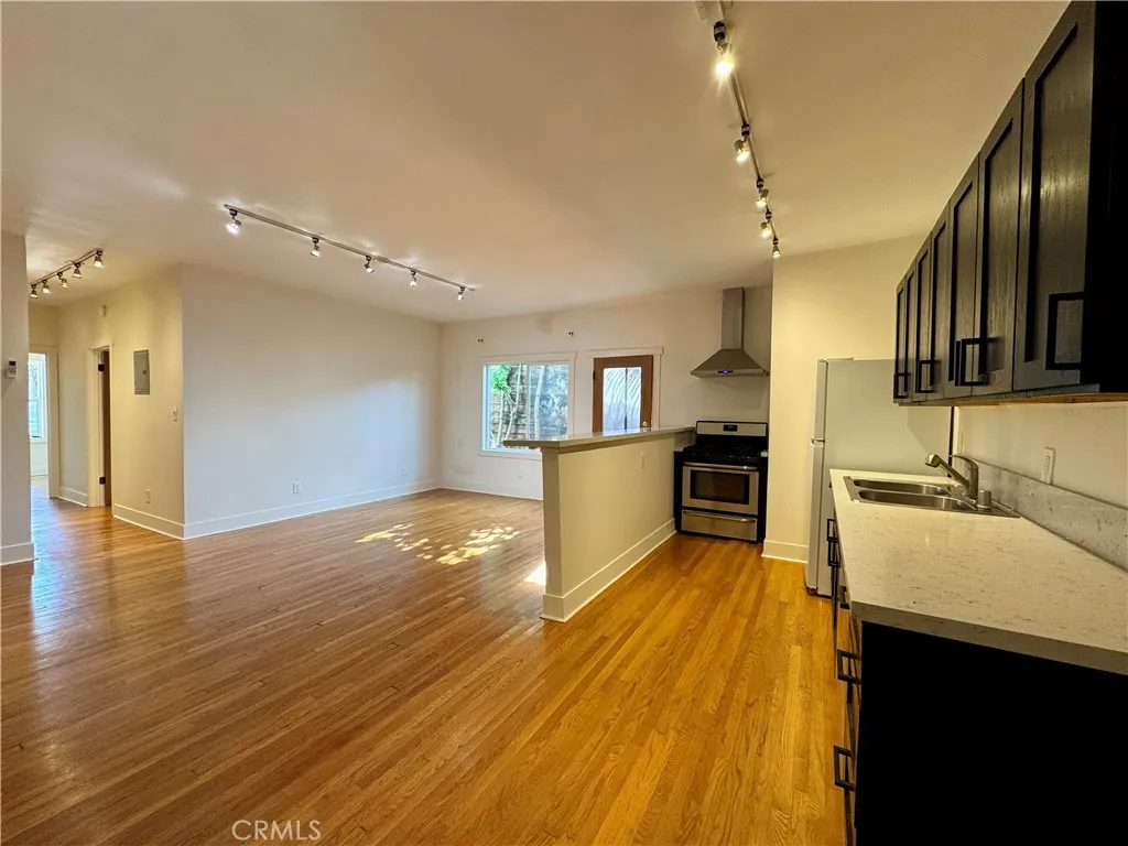 Additional image 17 of 1216 N Kenmore Avenue Unit 3, Los Angeles, CA 90029