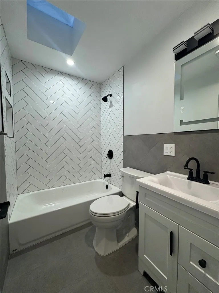 Additional image 46 of 3336 W 133rd St, Hawthorne, CA 90250