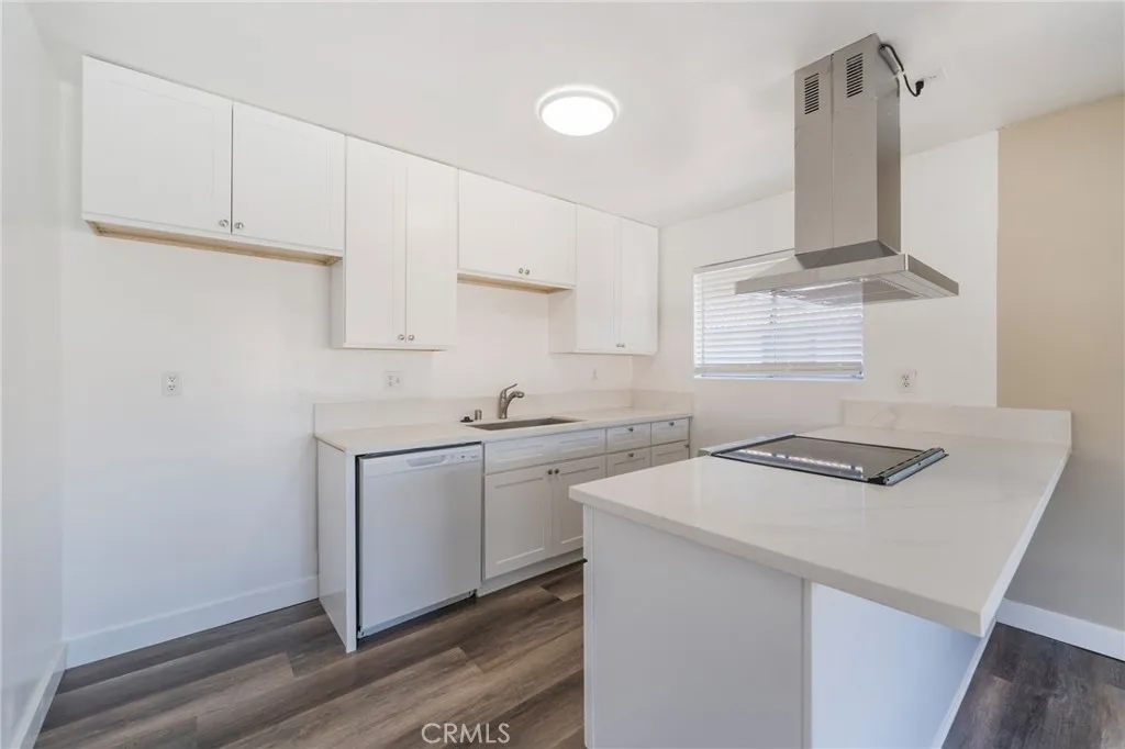 Additional image 36 of 2155 Canyon Dr Unit D, Costa Mesa, CA 92627