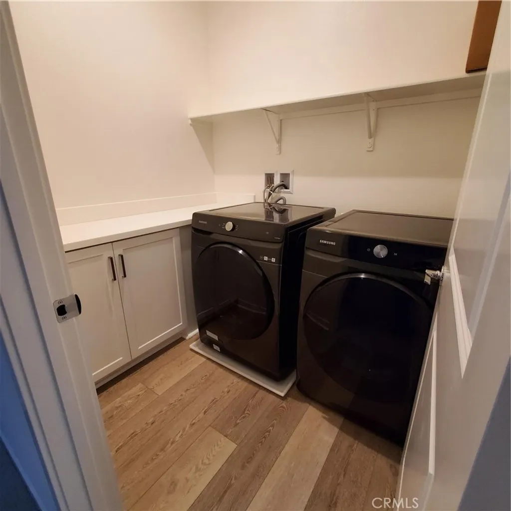 Additional image 16 of 944 N Divino Privado, Ontario, CA 91764