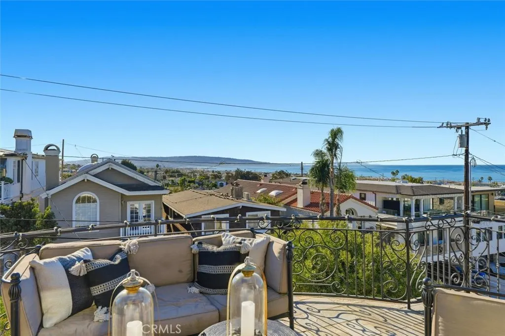 Additional image 8 of 633 12th Street, Manhattan Beach, CA 90266