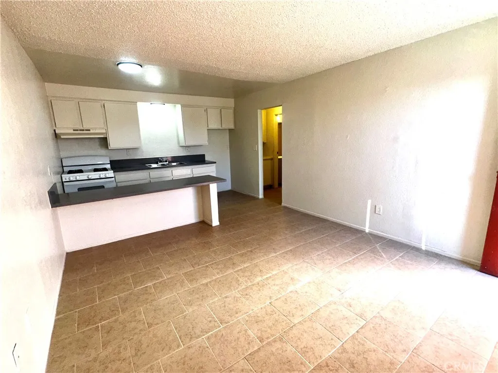 Additional image 4 of 11661 White Avenue, Adelanto, CA 92301