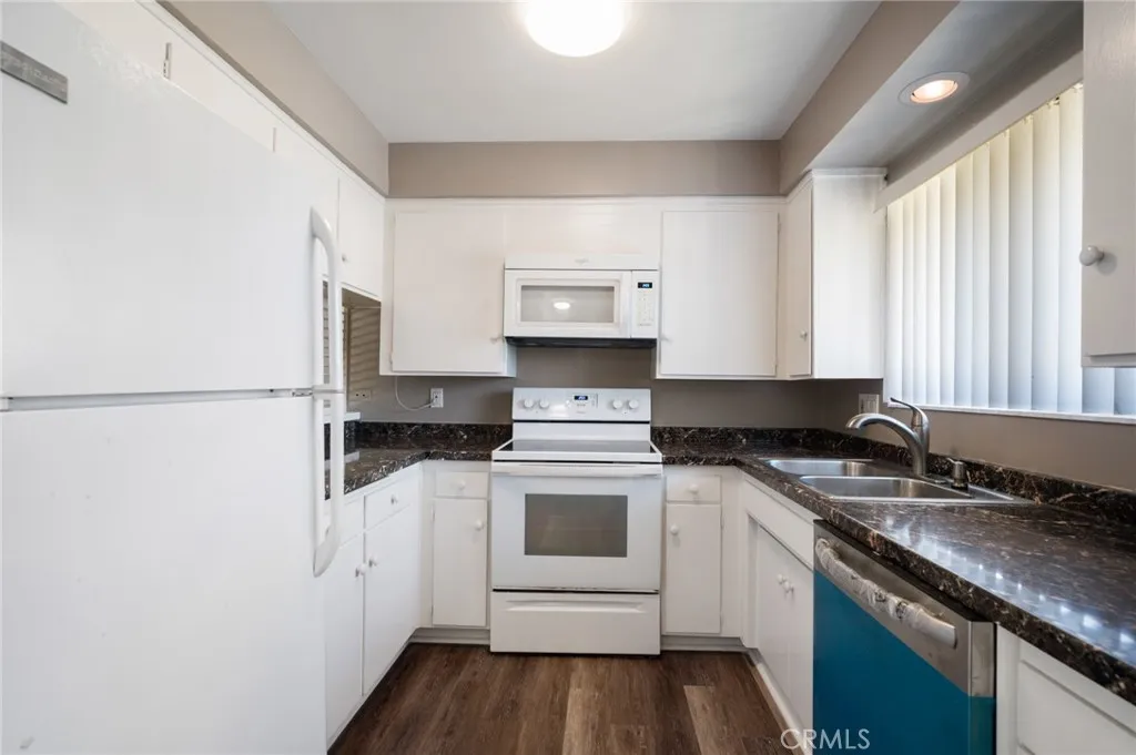 Additional image 32 of 22945 Nadine Circle Unit B, Torrance, CA 90505