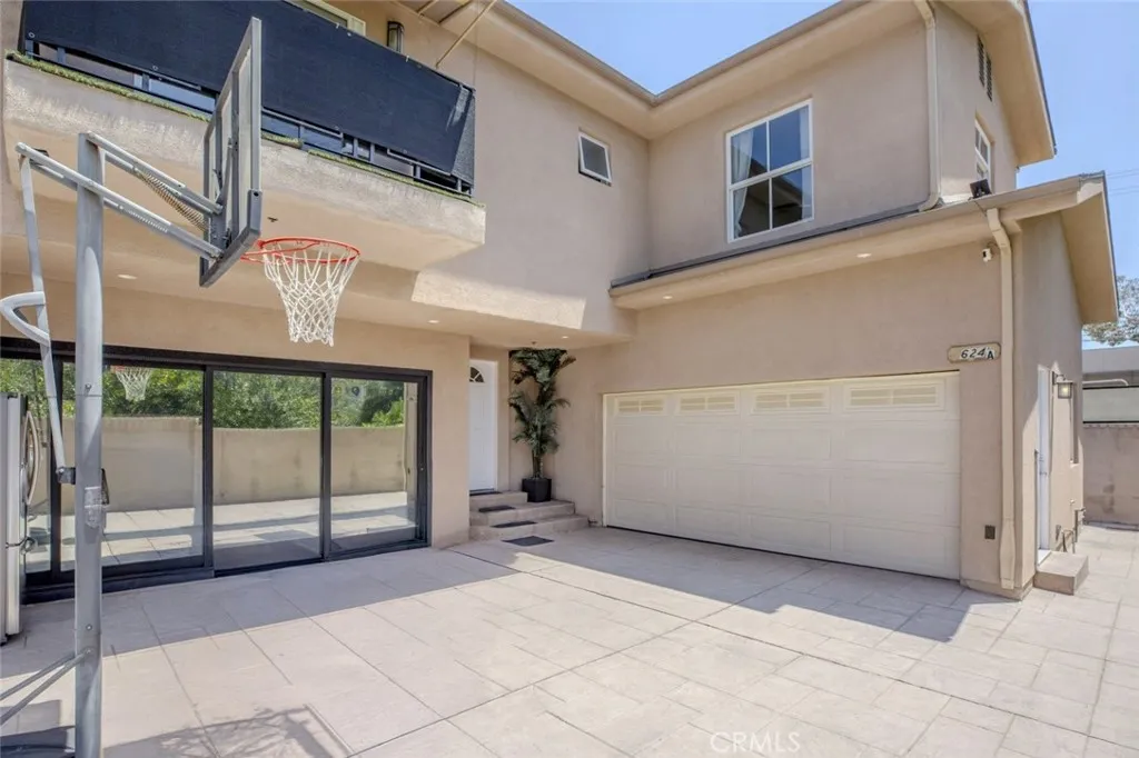 Additional image 3 of 624 Hawthorne Street Unit A, Glendale, CA 91204