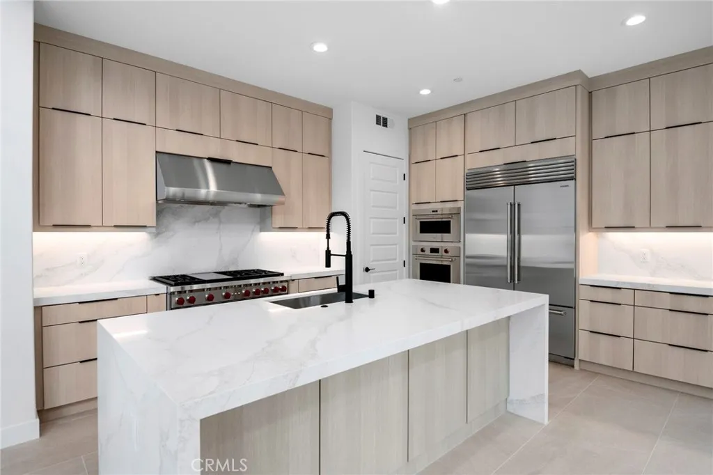 Additional image 14 of 128 Creation, Irvine, CA 92618