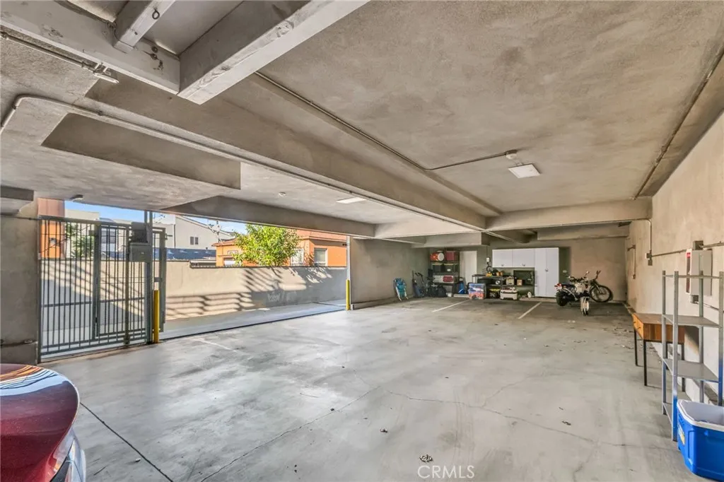 Additional image 23 of 712 5th Street, Hermosa Beach, CA 90254