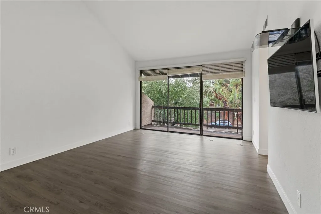 Additional image 34 of 5757 Owensmouth Unit 1, Woodland Hills, CA 91367