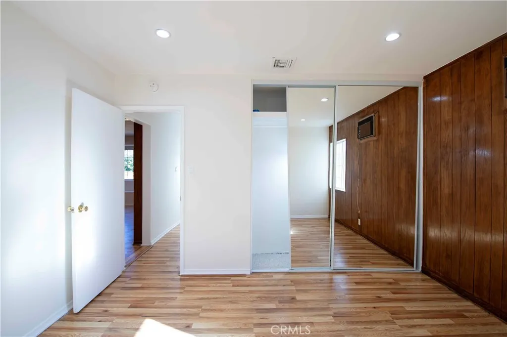 Additional image 76 of 6417 White Oak Ave, Reseda, CA 91335