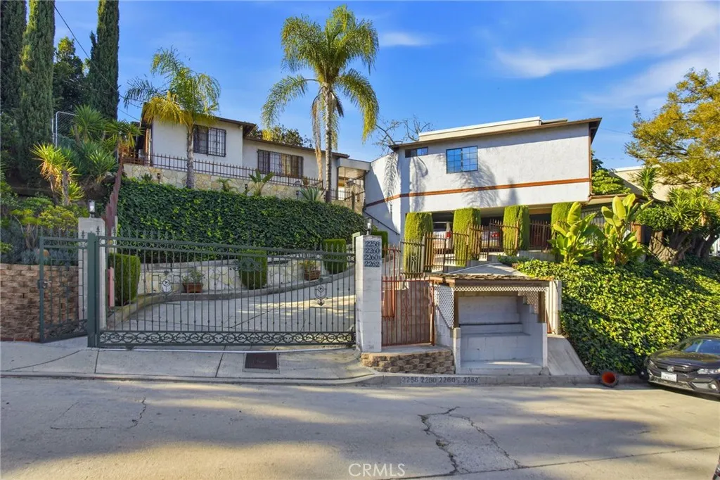 Additional image 2 of 2260 Cazador Drive, Los Angeles, CA 90065