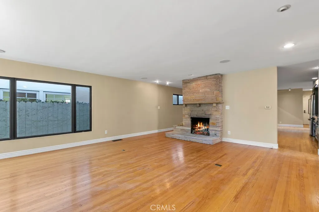 Additional image 4 of 313 Larkspur Ave, Corona Del Mar, CA 92625