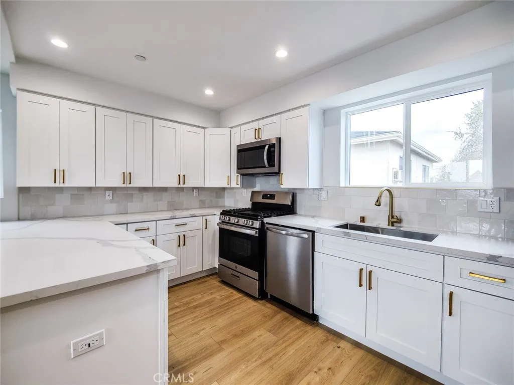 Additional image 18 of 3809 Exposition Boulevard Unit 1/2, Los Angeles, CA 90016