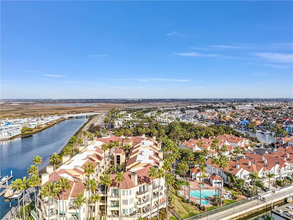 Additional image 45 of 16291 Countess Drive Unit 203, Huntington Beach, CA 92649