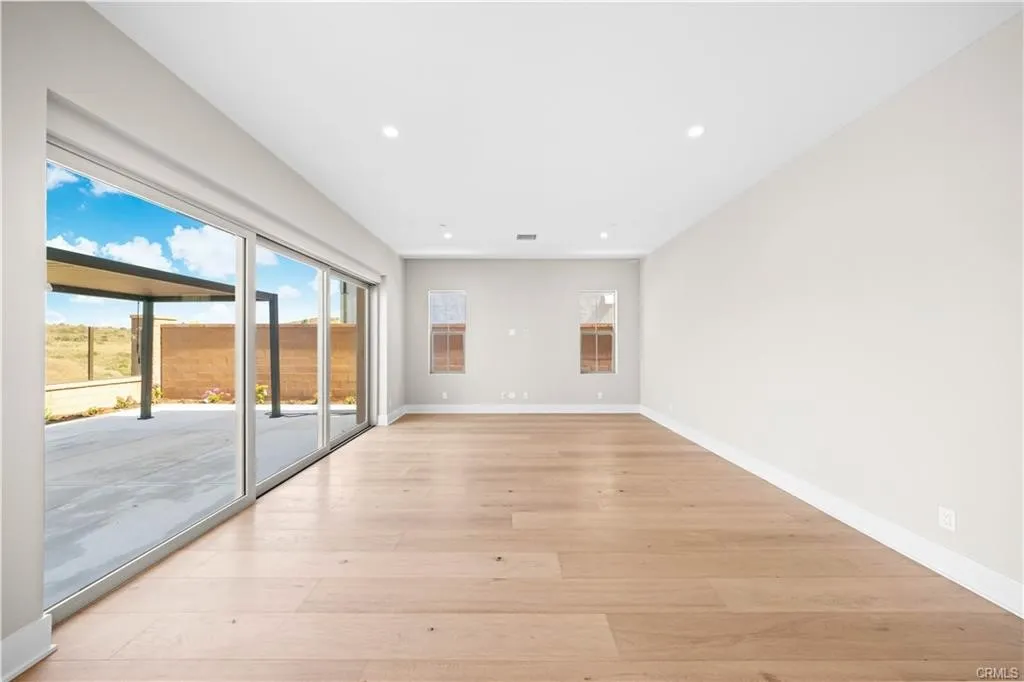 Additional image 45 of 130 mossvine, Irvine, CA 92618