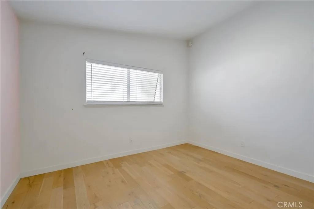 Additional image 109 of 24216 Calvert Street, Woodland Hills, CA 91367