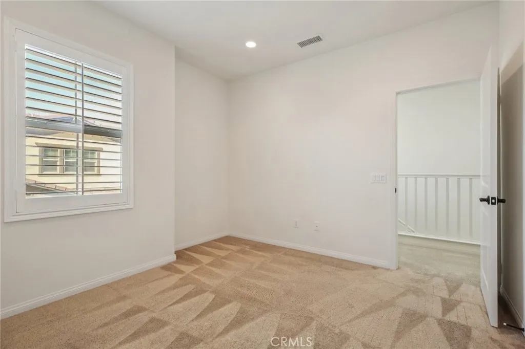 Additional image 62 of 122 Barnes Rd, Tustin, CA 92782