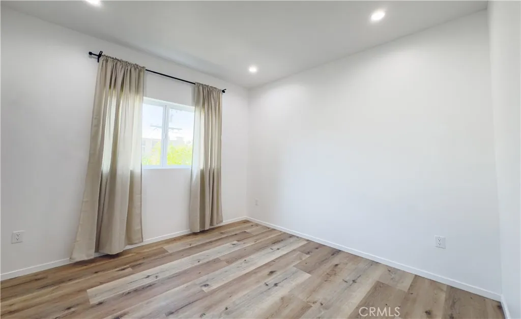 Additional image 26 of 121 S Coronado Unit 1/2, Los Angeles, CA 90057