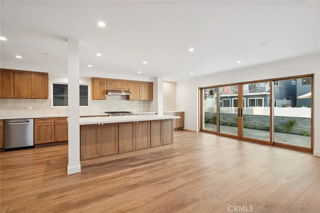 Additional image 19 of 212 40th, Newport Beach, CA 92663