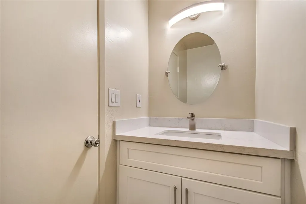 Additional image 13 of 325 Encino Lane Unit B, San Clemente, CA 92673