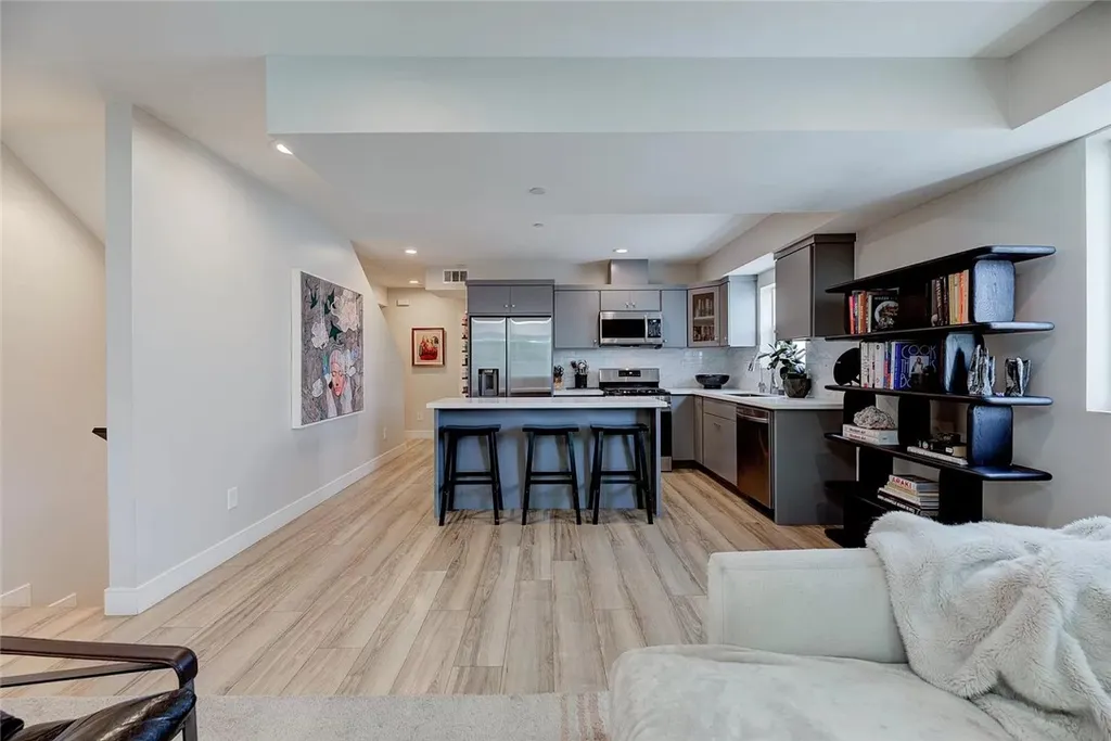 Additional image 23 of 2153 S West View Street, Los Angeles, CA 90016