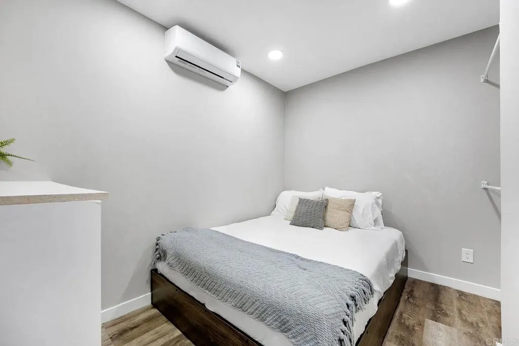 Additional image 8 of 2361 Hopkins Street, San Diego, CA 92139