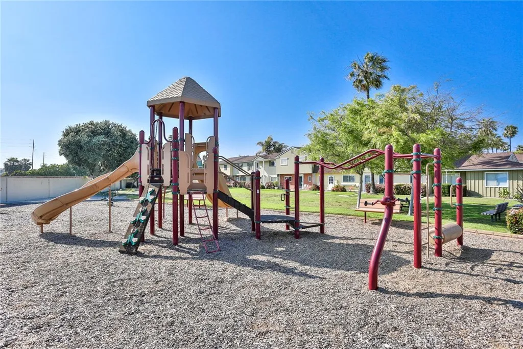 Additional image 32 of 8162 Eastport Drive, Huntington Beach, CA 92646