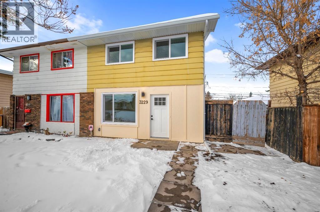 3229 Doverville Crescent SE|Calgary, Alberta T2B1T9