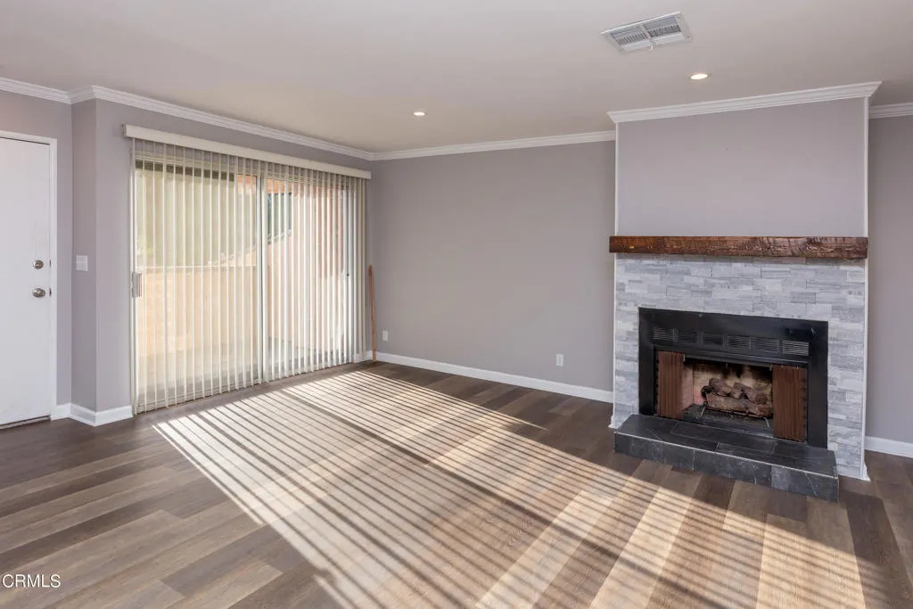 Additional image 7 of 677 County Square Drive Unit 59, Ventura, CA 93003