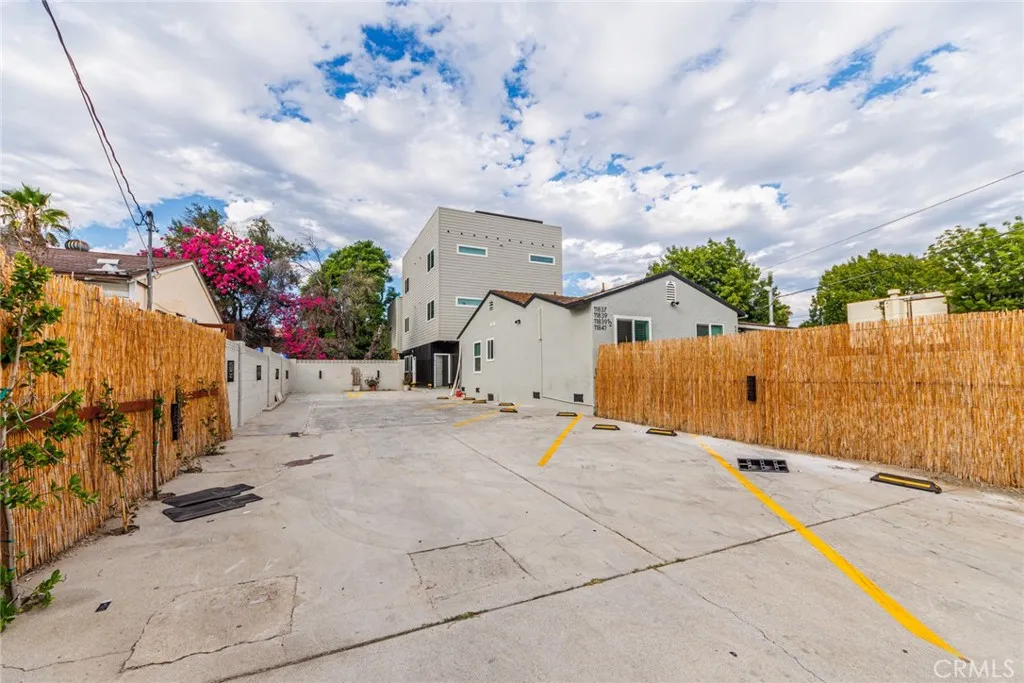 Additional image 53 of 11839 Runnymede St, North Hollywood, CA 91605