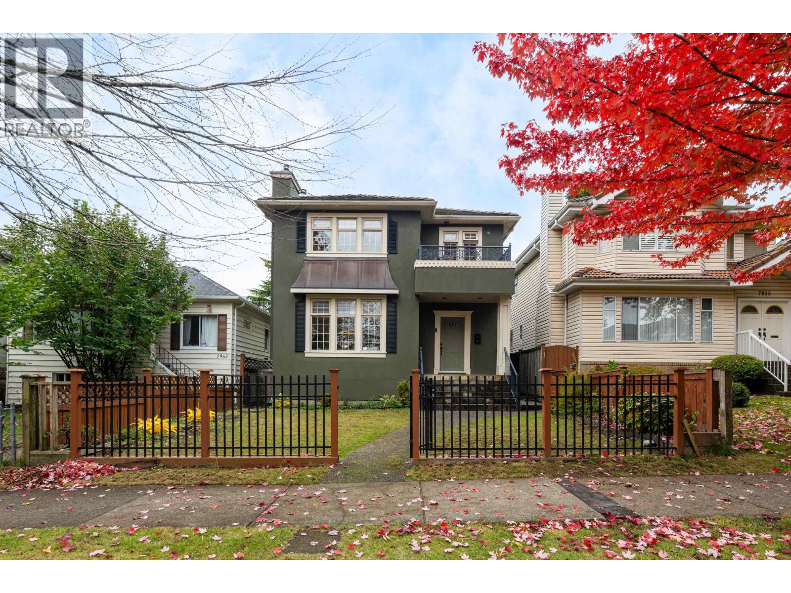 7949 MONTCALM STREET|Vancouver, British Columbia V6P4P2