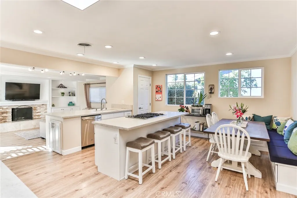 Additional image 5 of 15061 Drake Ln, Huntington Beach, CA 92647