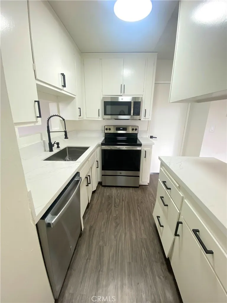 Additional image 24 of 4160 W 182nd Street Unit 305, Torrance, CA 90504