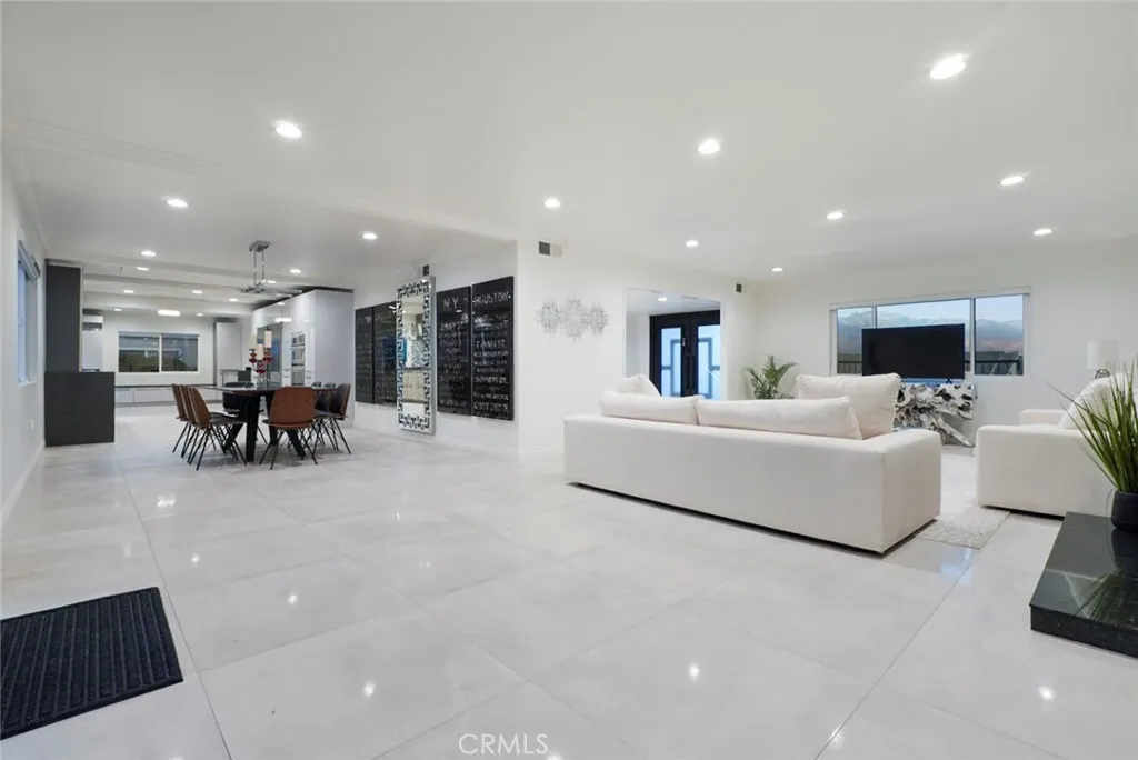 Additional image 55 of 3381 Oakmont View Dr, Glendale, CA 91208