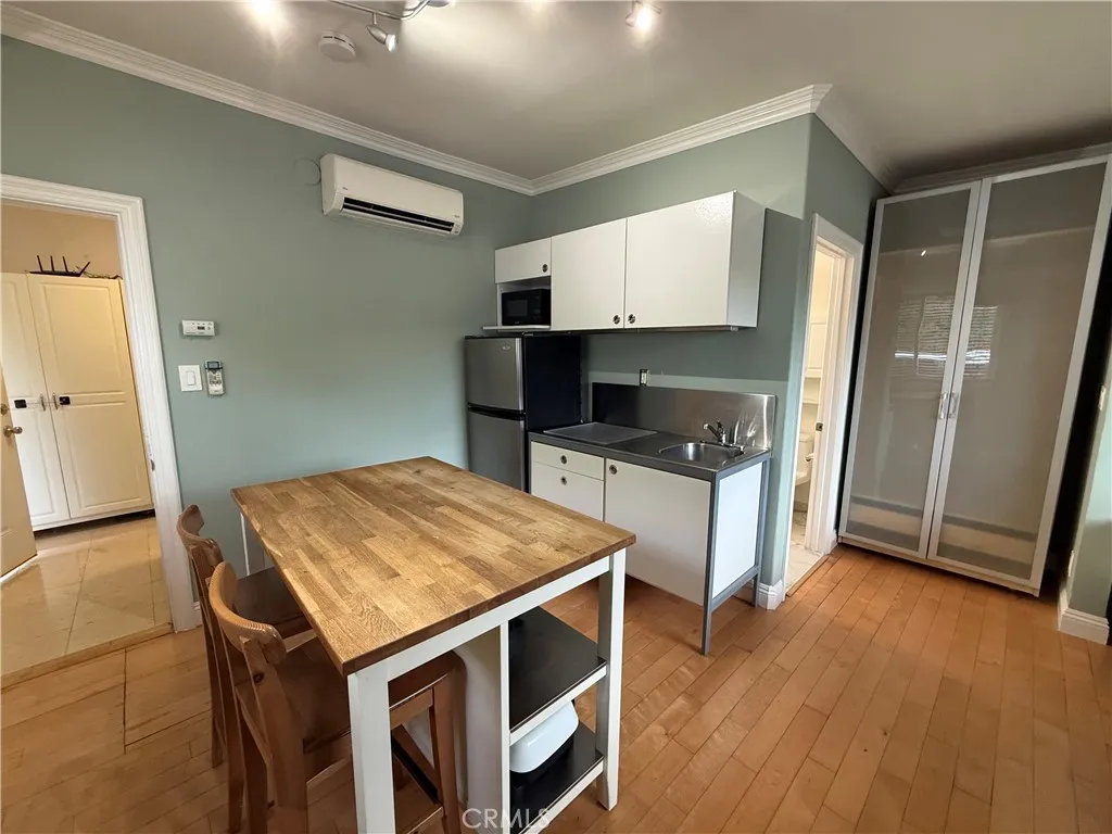 Additional image 8 of 301 N Hudson Avenue Unit C, Pasadena, CA 91101