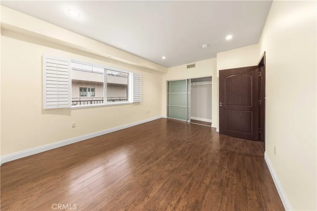 Additional image 36 of 11218 Camarillo Street Unit 404, Toluca Lake, CA 91602