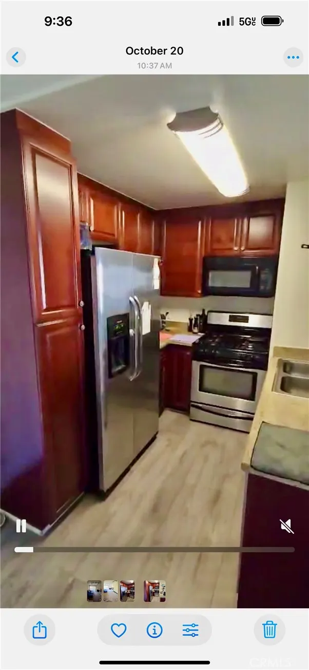 Additional image 4 of 21550 Burbank, Woodland Hills, CA 91367