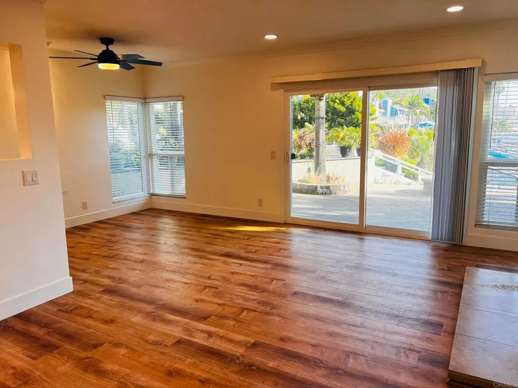 Additional image 19 of 4587 Cove Drive, Carlsbad, CA 92008