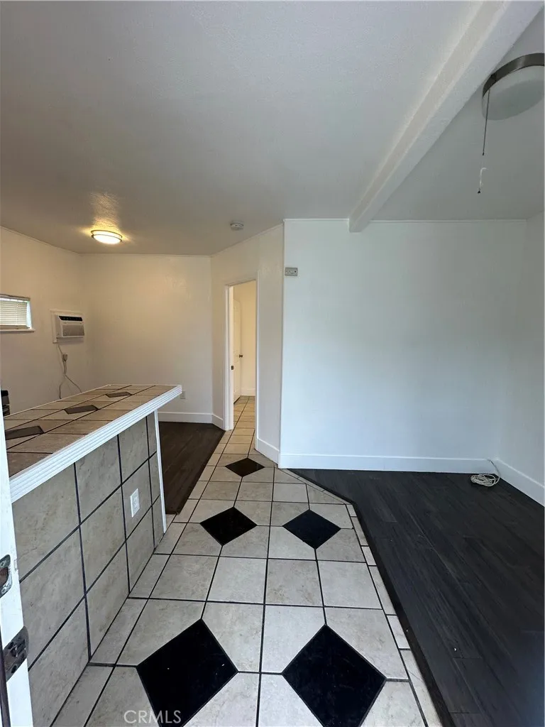 Additional image 34 of 2306 Berger St, Bakersfield, CA 93305