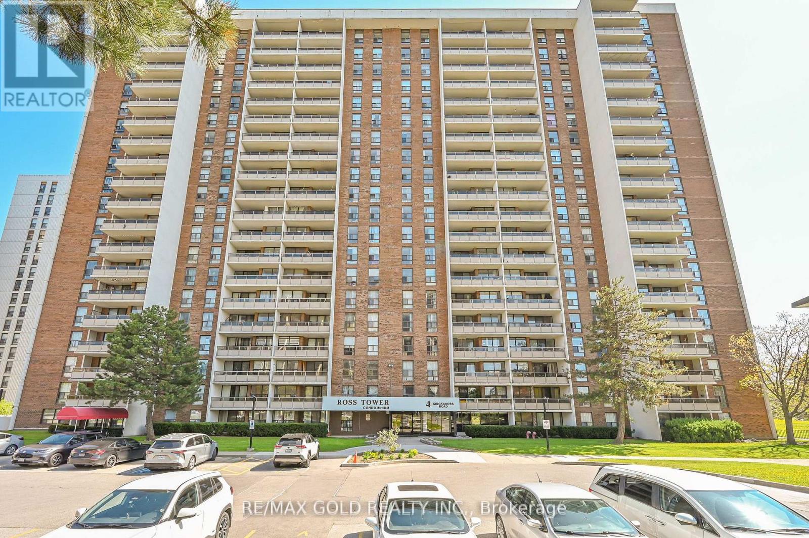 1807 - 4 KINGS CROSS ROAD|Brampton (Queen Street Corridor), Ontario L6T3X8