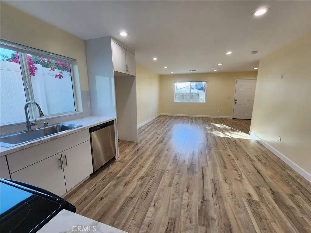 Additional image 32 of 16432 Halsted St., North Hills, CA 91343