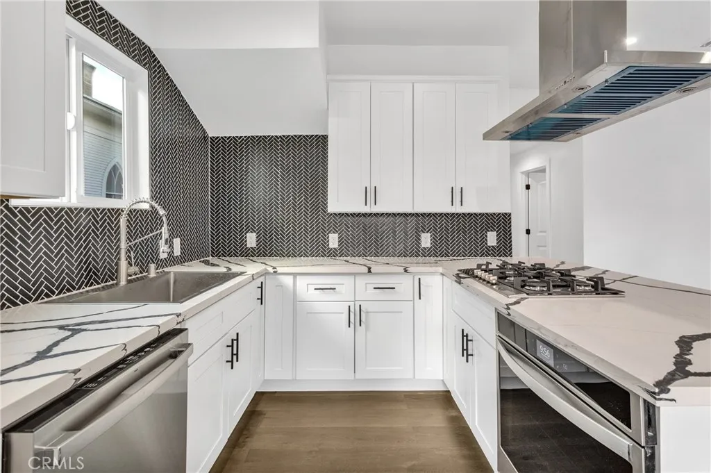 Additional image 10 of 3635 Locust Street, Riverside, CA 92501