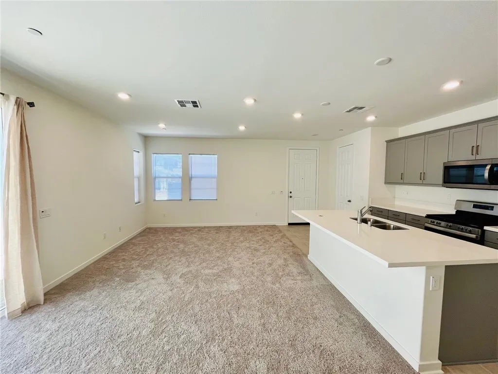 Additional image 30 of 27019 Evening Sky Pl, Valencia, CA 91381