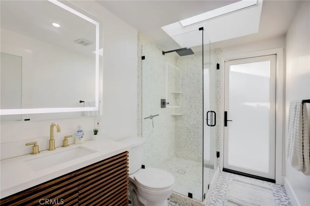 Additional image 46 of 8161 Encino Avenue, Northridge, CA 91325